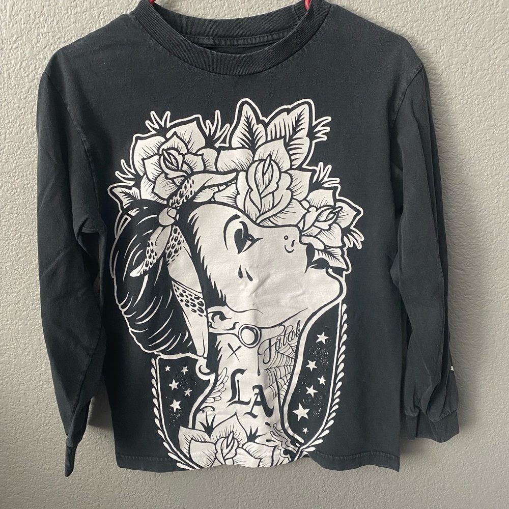 Long sleeve